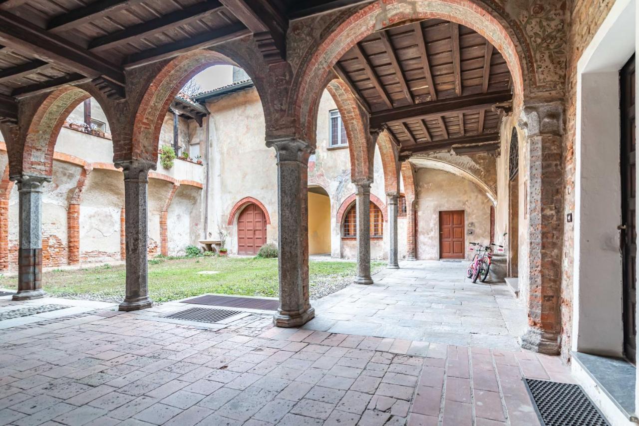 Appartamento House Of Foscolo - Palazzo Cornazzani - By Host4U Pavia Esterno foto