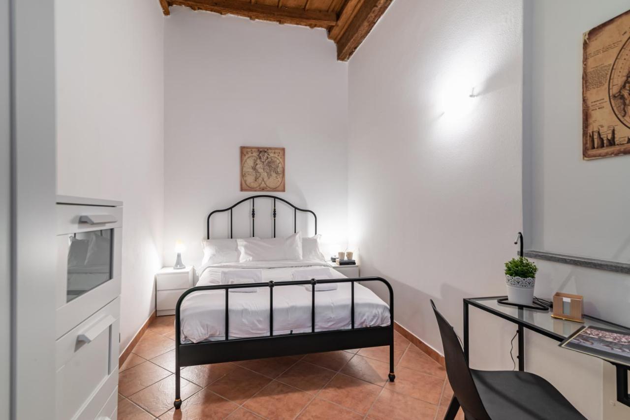 Appartamento House Of Foscolo - Palazzo Cornazzani - By Host4U Pavia Esterno foto